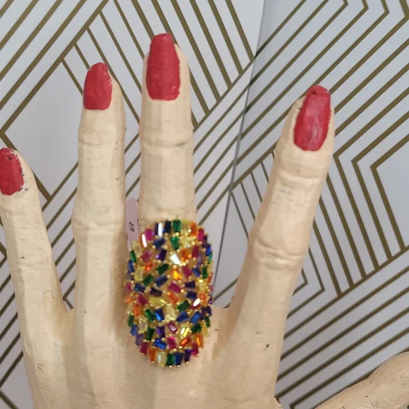 Ring size8 sterling - Picture 4 of 4